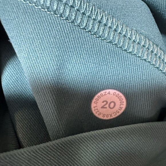Lululemon Swift Speed HR Tight 28”Luxtreme Teal Lagoon Pockets Women Plus Sz 20 - Picture 11 of 11